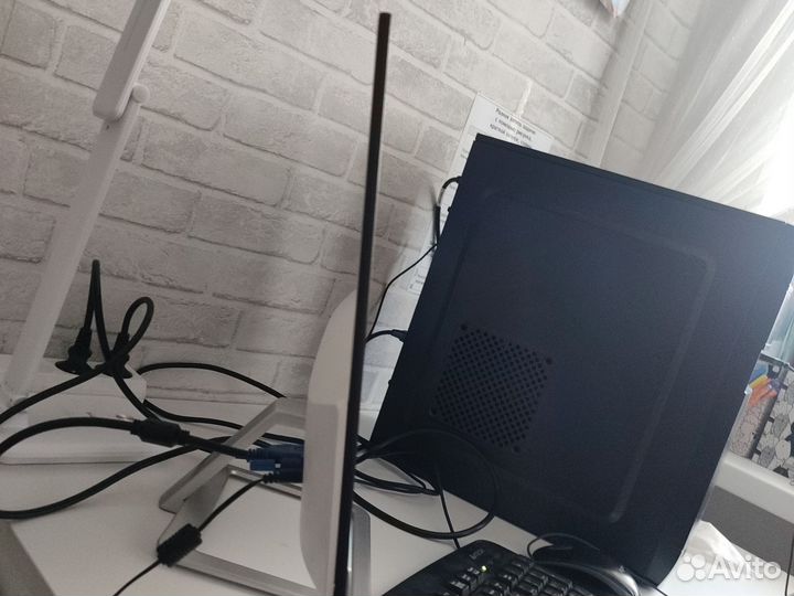 Монитор Hp 22er