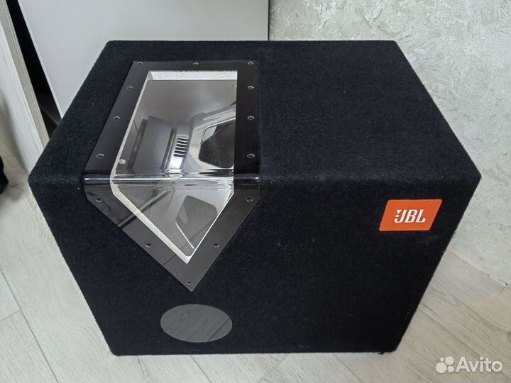 Сабвуфер JBL gt-12bp