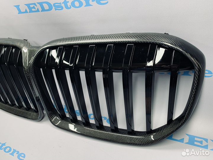 Решетка радиатора BMW G11 рестайлинг Карбон