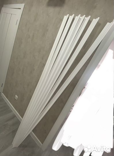 Потолочный плинтус 7 шт