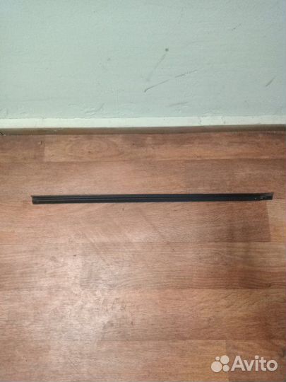 Уплотнитель стекла двери внутренний (бархотка)