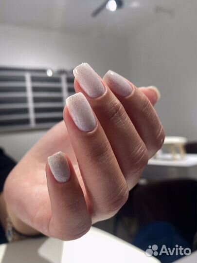 Маникюр педикюр