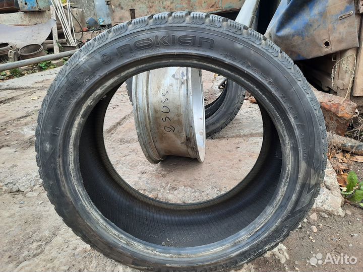 Nokian Tyres Hakkapeliitta 4 215/45 R17 91T