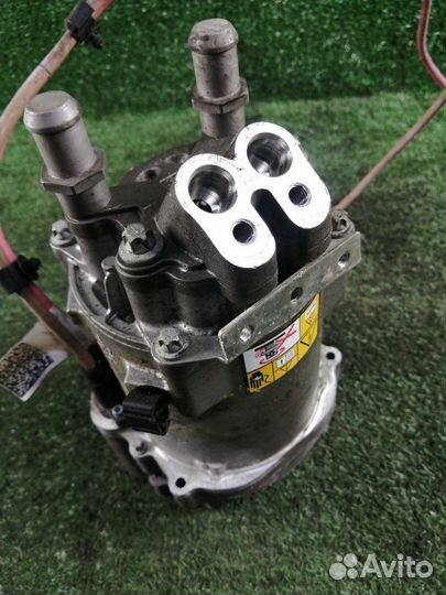 Гидравлический насос подвески задний левый