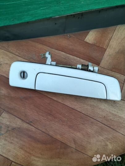 Дверная ручка