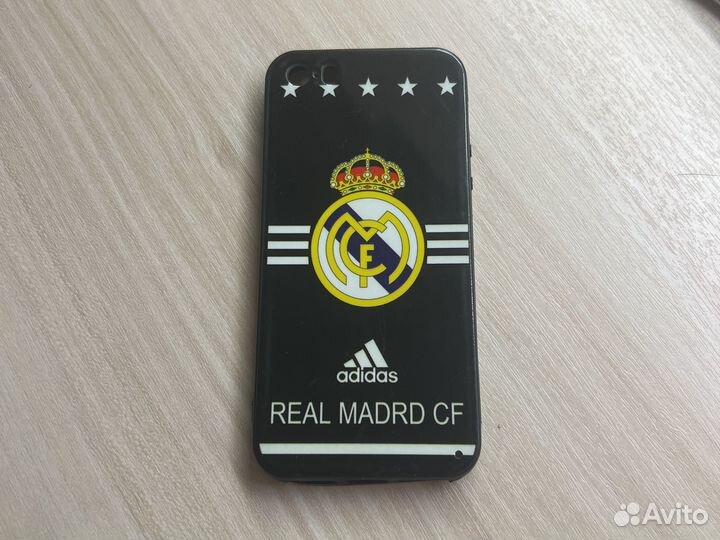 Чехол на iPhone 5s