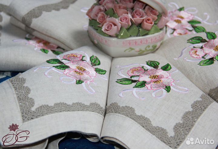 Салфетки льняные с кружевом 