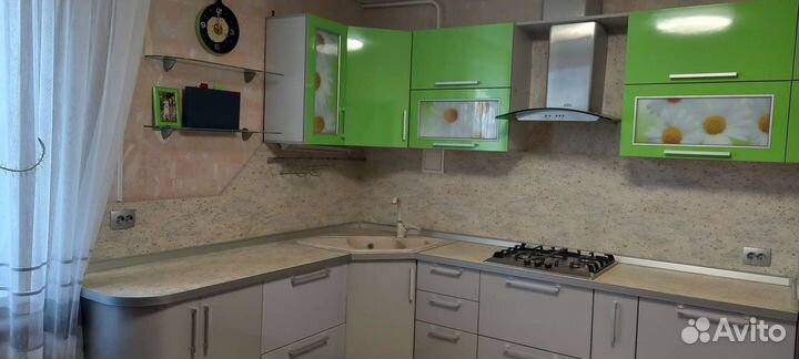 Кухонный гарнитур угловой бу