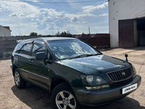 Toyota Harrier 2.2 AT, 1999, 301 300 км, с пробегом, цена 930 000 руб.