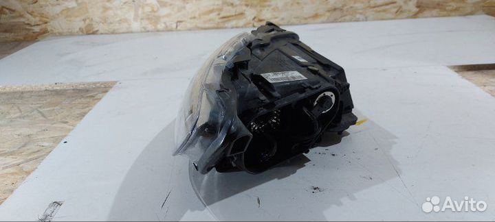 Фара ксеноновая передняя левая Audi Q7 4L