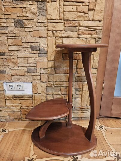 Подставка для цветов