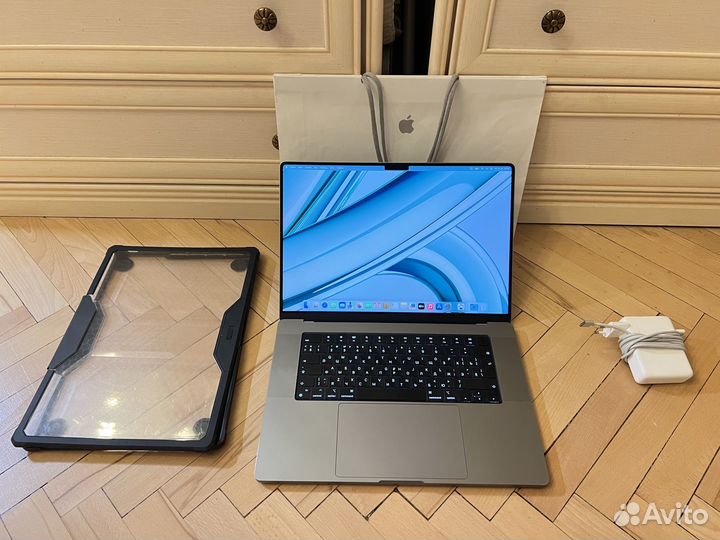 MacBook Pro 16 M1 Pro 32Gb 1Tb 149 циклов