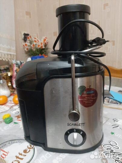 Соковыжималка scarlett SC -015