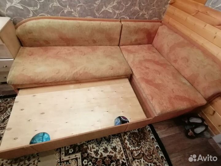 Угловой диван бу