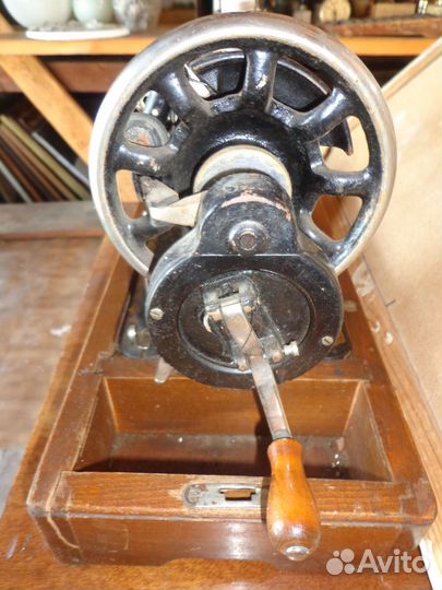 Швейная машинка подольск ручная СССР
