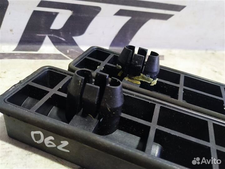 Опора домкрата Audi A6 C6 2.8 CCE 2010