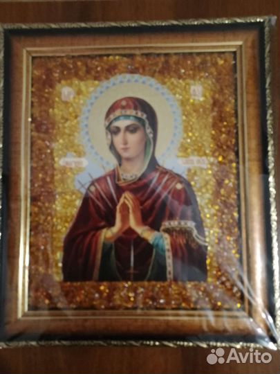 Икона Семистрельная в янтаре