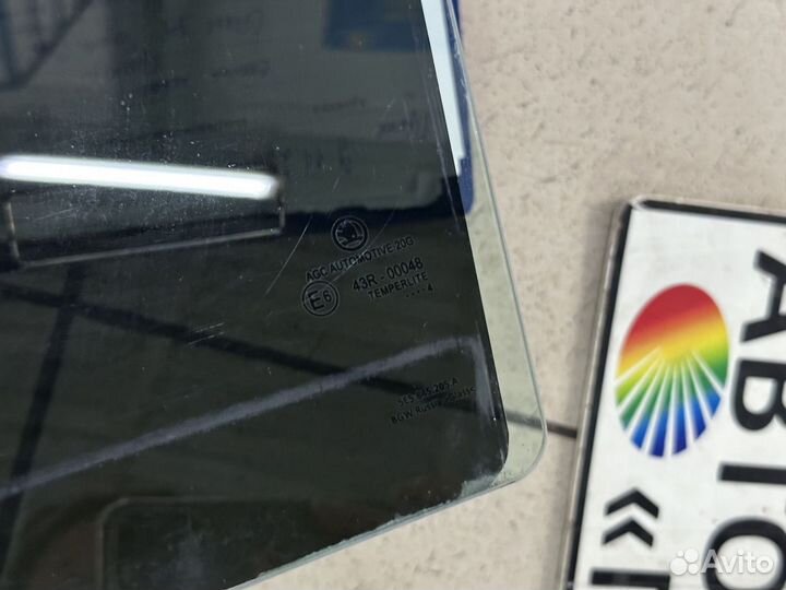 Стекло задней левой двери Октавия А7 Octavia A7