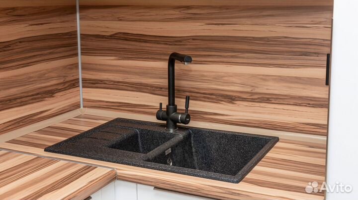 Кухня Бригантина угловая и прямая