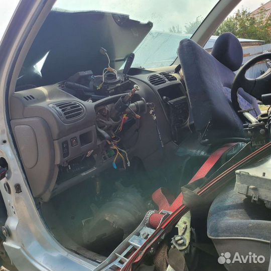 Торпеда с подушкой безопасности на Пежо 206