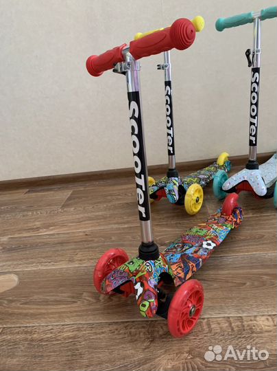 Детский самокат новый Scooter