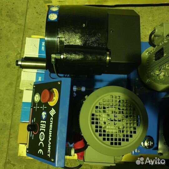 Пресс для рвд шлангов P32Q Finn