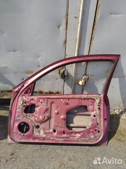 Дверь Ниссан Альмера N16 купе передняя правая