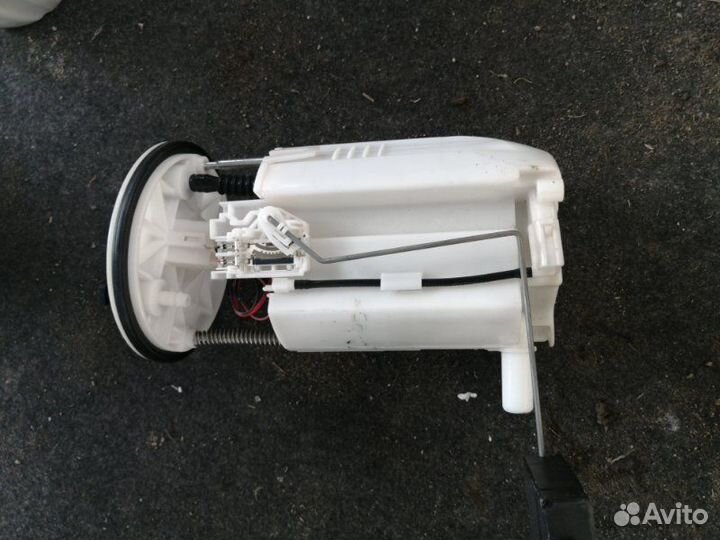 Топливный насос Toyota Mark X GRX120