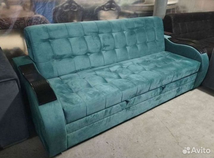 Прямой диван в наличии не б/у