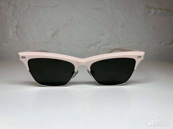 Солнцезащитные очки Gentle Monster