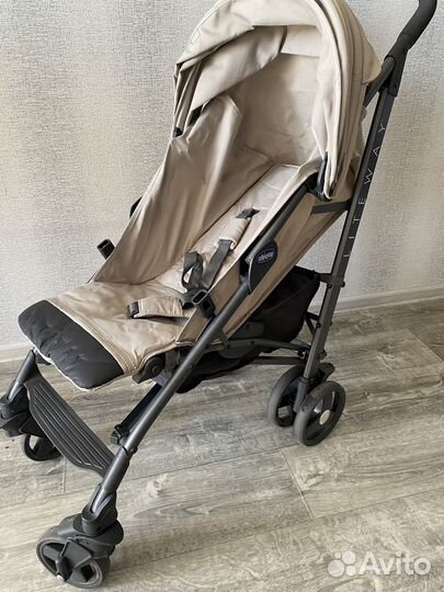 Прогулочная коляска
