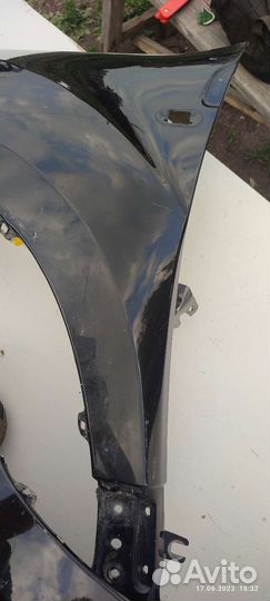 Правое и Левое Крыло Дастер 2012