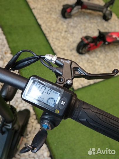 Электросамокат Kugoo C1