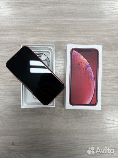 iPhone Xr, 64 ГБ