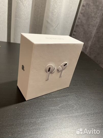 Коробка от airpods