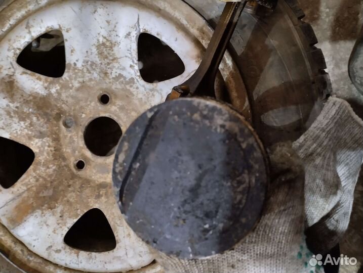 Поршень с шатуном на Hyudai Sonata 2,0