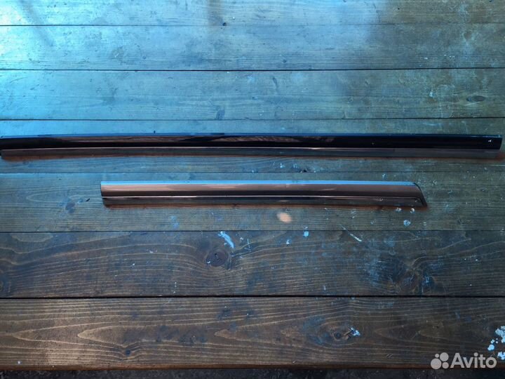 Молдинг двери Фольксваген пассат Б7/ 10-15г