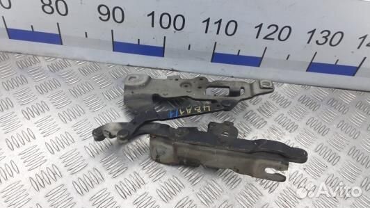 Петля капота BMW 5 F10/F11 (4BA01D501)