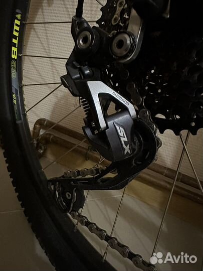 GT Avalanche 27.5 L (Hydro/Deore)