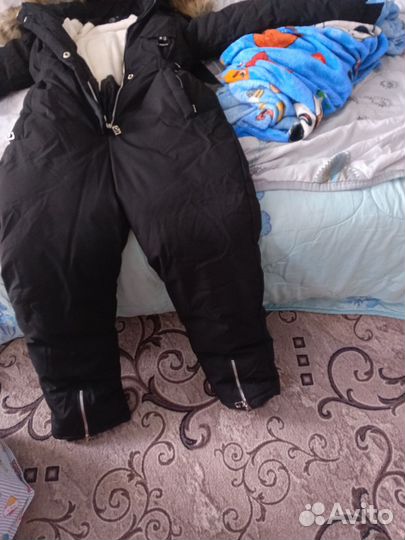 Зимний комбинезон для девочки