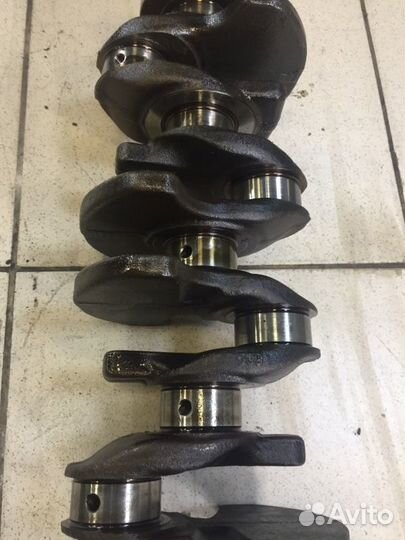 Коленвал Peugeot 308 EP6cdtm