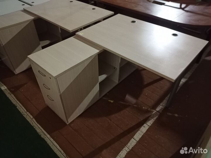 Стол+тумба