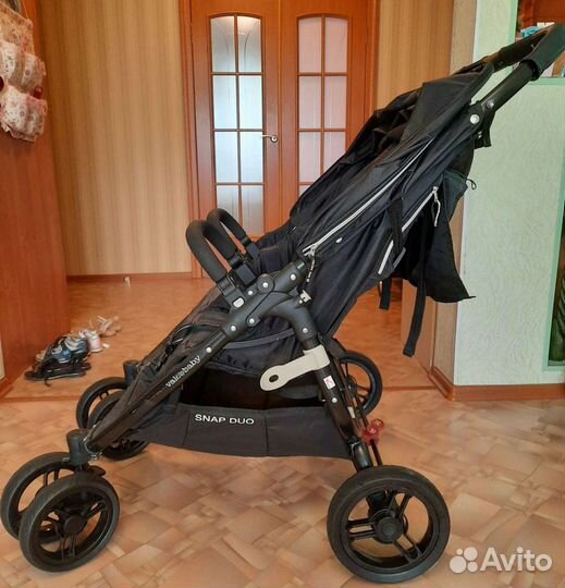 Коляска для двойни