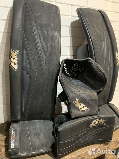 Вратарские щитки, блин и ловушка Брайнс