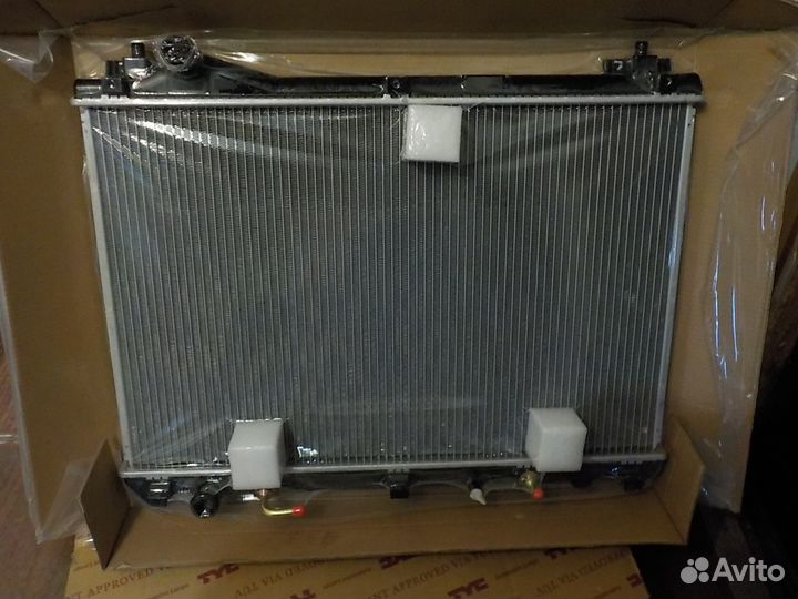 Suzuki Grand Vitara Радиатор 1770065J10