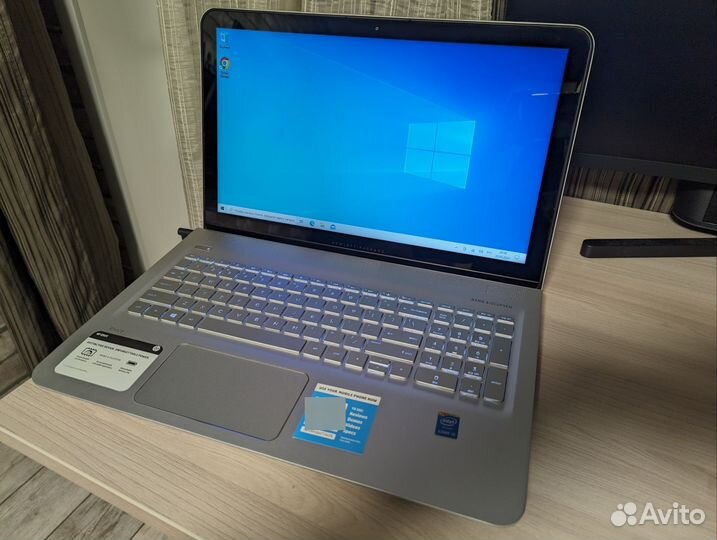 Сенсорный ноутбук HP i5-5200U/1000 HDD/6 RAM