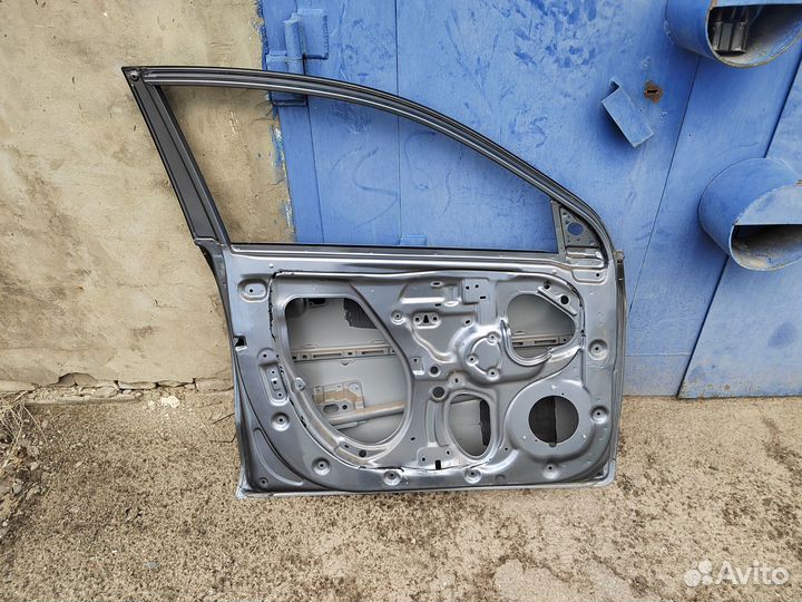 Дверь передняя левая Kia Rio 4 Киа Рио 4