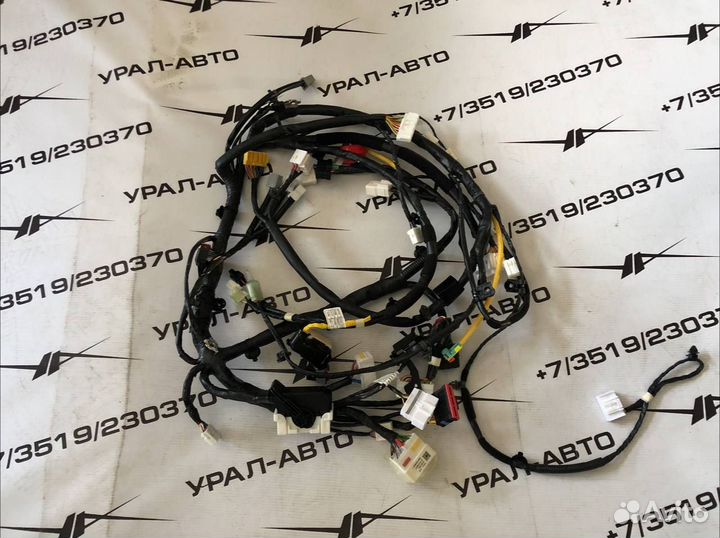 Комплект жгутов проводов передней консоли В сборе
