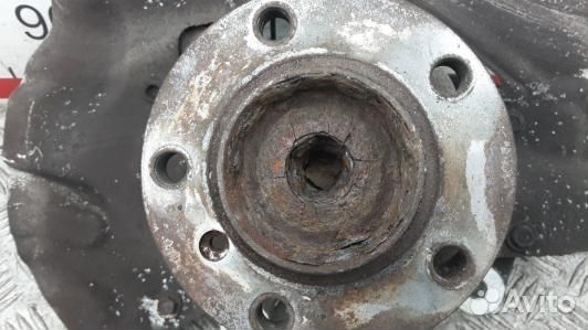 Ступица передняя левая BMW 7 E65 (OKR01K901)