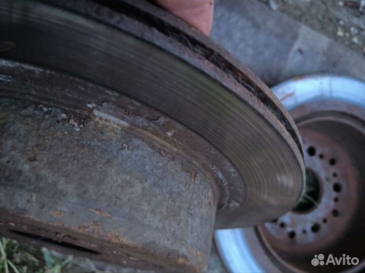 Тормозные диски зад Тойота Mark 2 T/V JZX-90; 100